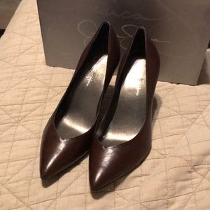 Jessica Simpson Saddle Leather pumps
